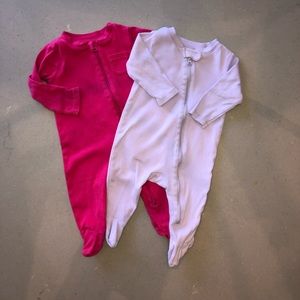 2 Old Navy Footies